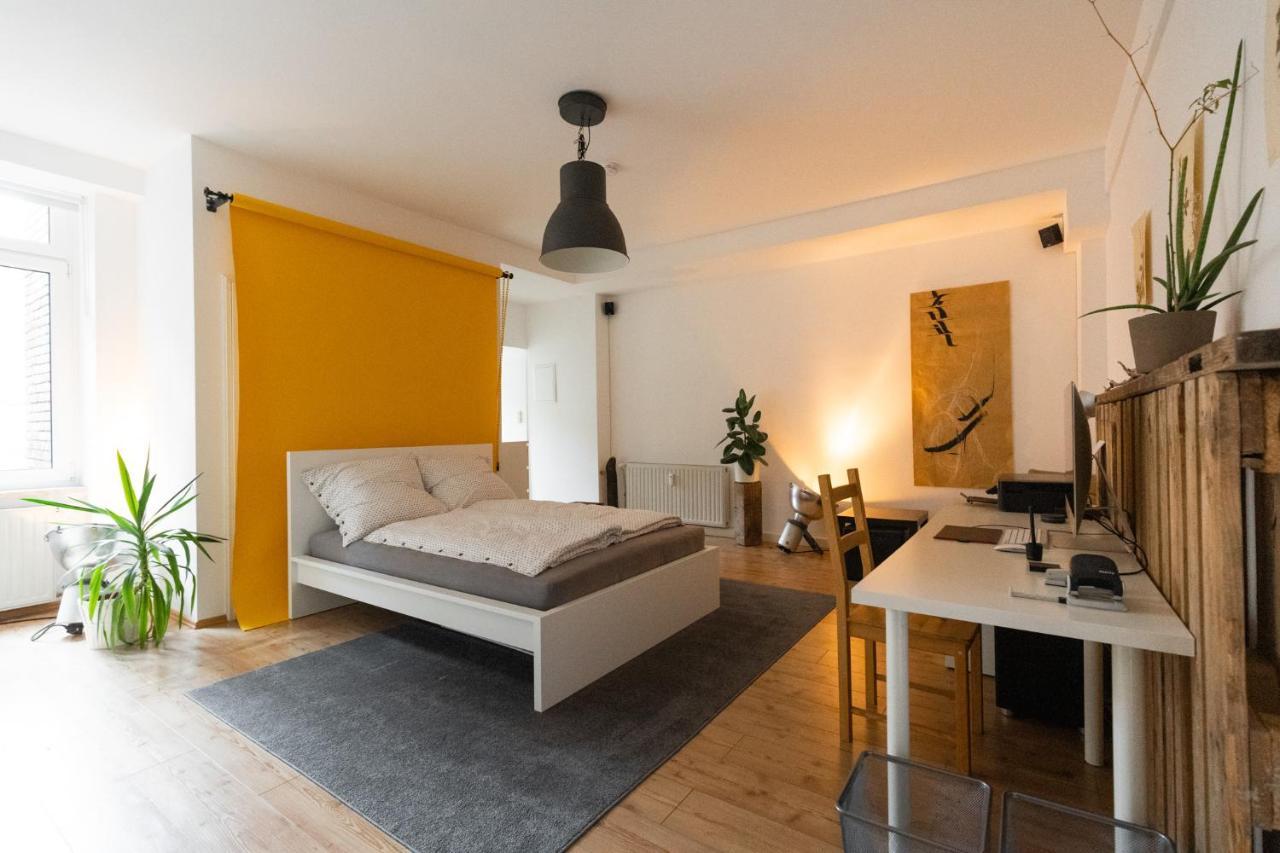 230 M2 Loft Mit Eigenem Wintergarten Mit Tischtennis & Dart, Kostenloser Parkplatz Erfurt Exterior photo